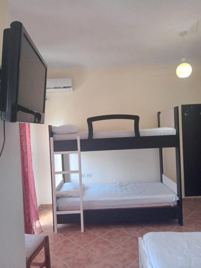 Ari Apartaments Vlorë Exterior foto