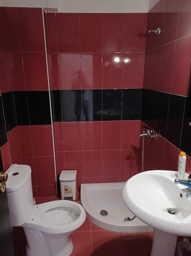 Ari Apartaments Vlorë Exterior foto