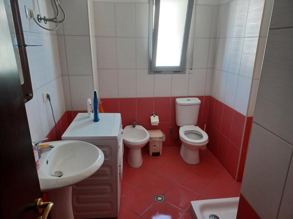 Ari Apartaments Vlorë Exterior foto