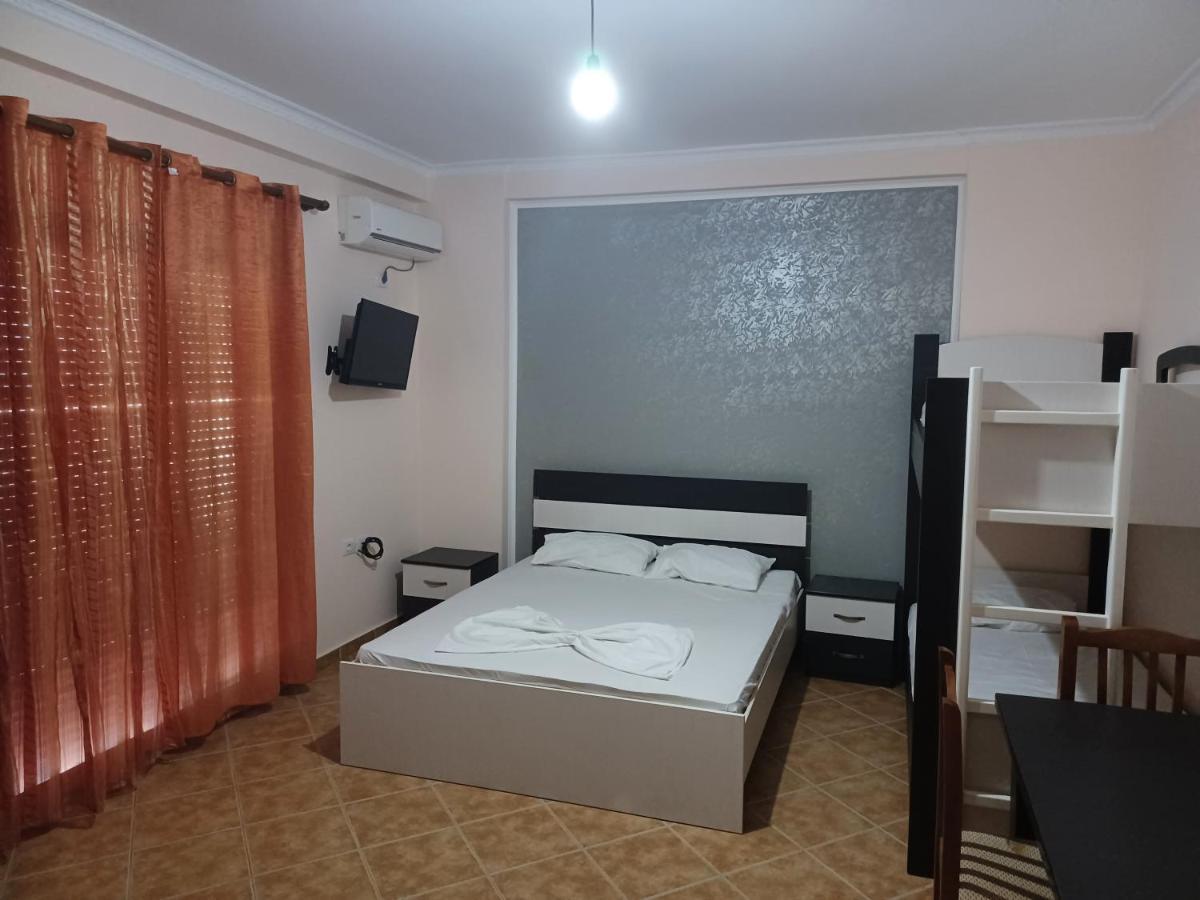 Ari Apartaments Vlorë Exterior foto